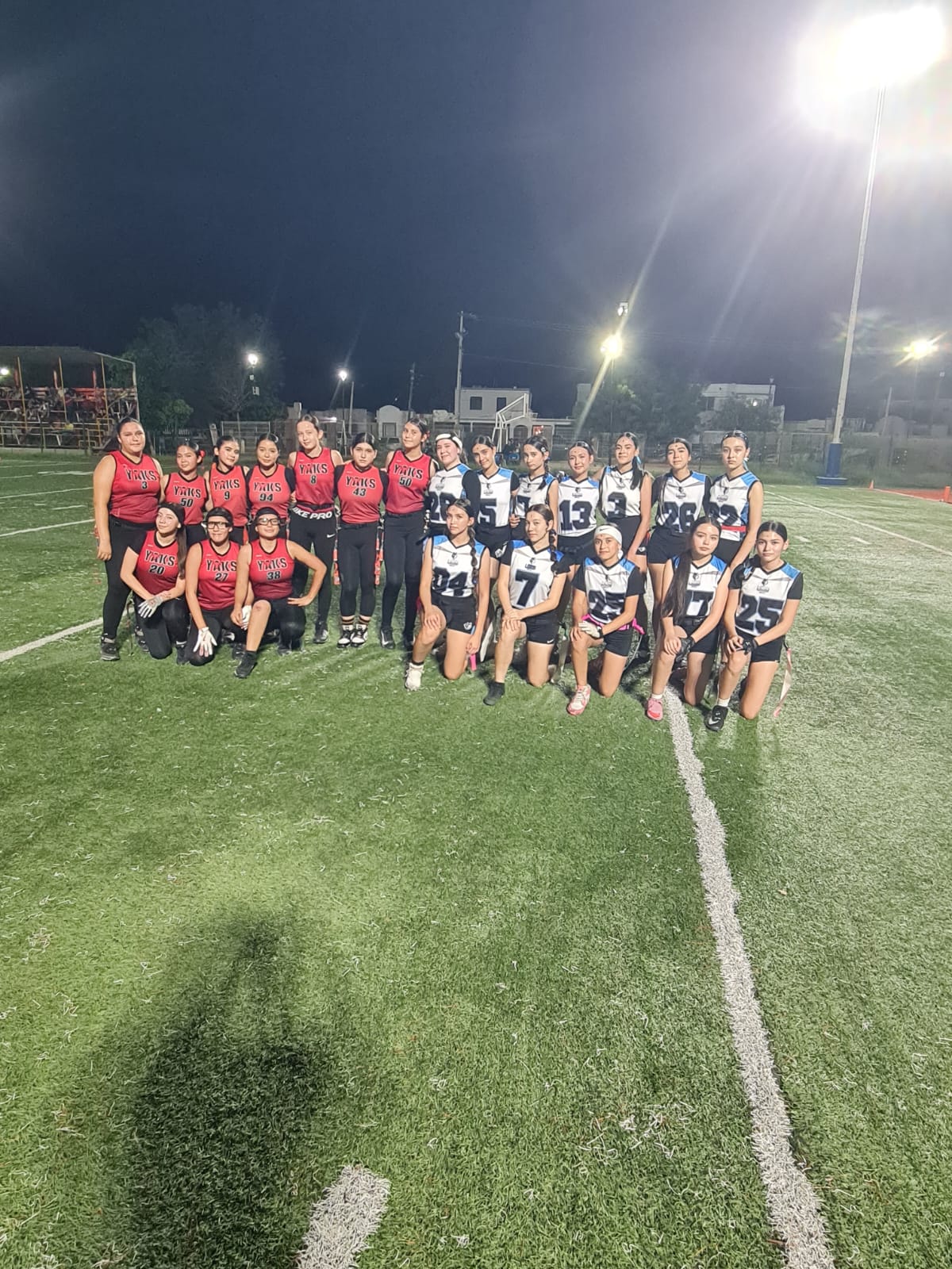 Yaks Rojo U15 femenil vs LOBOS HMO