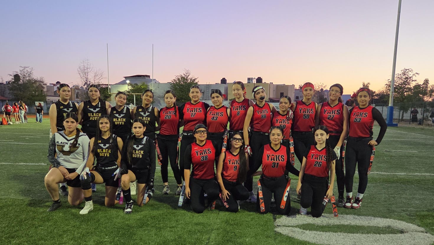 Black Boys vs Yaks Rojo U15 femenil