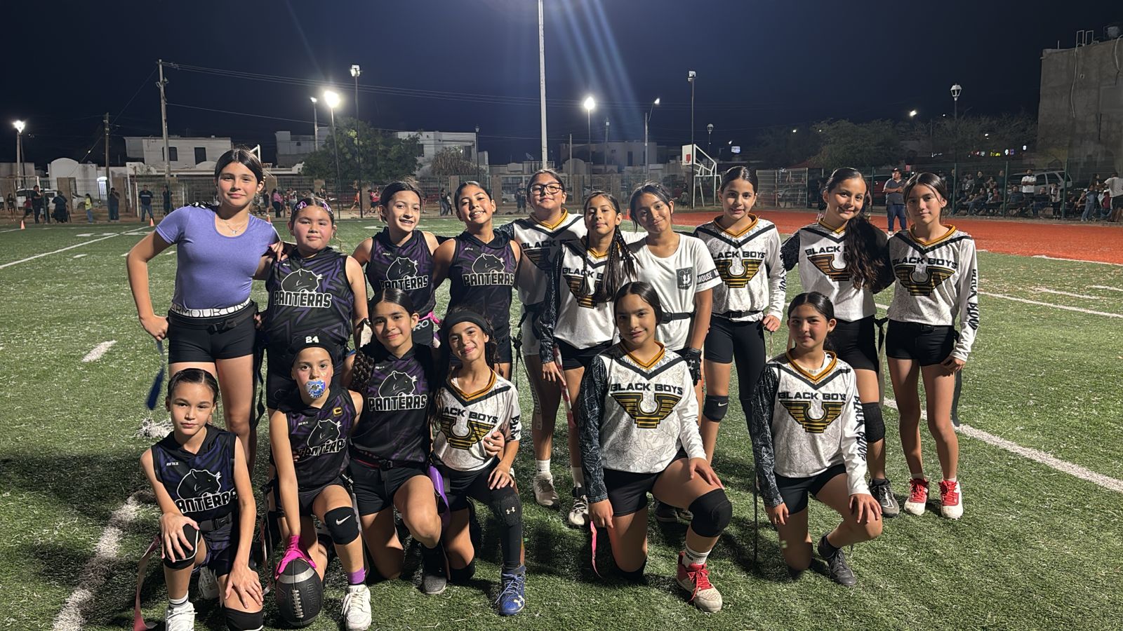 PANTERAS vs Black Boys