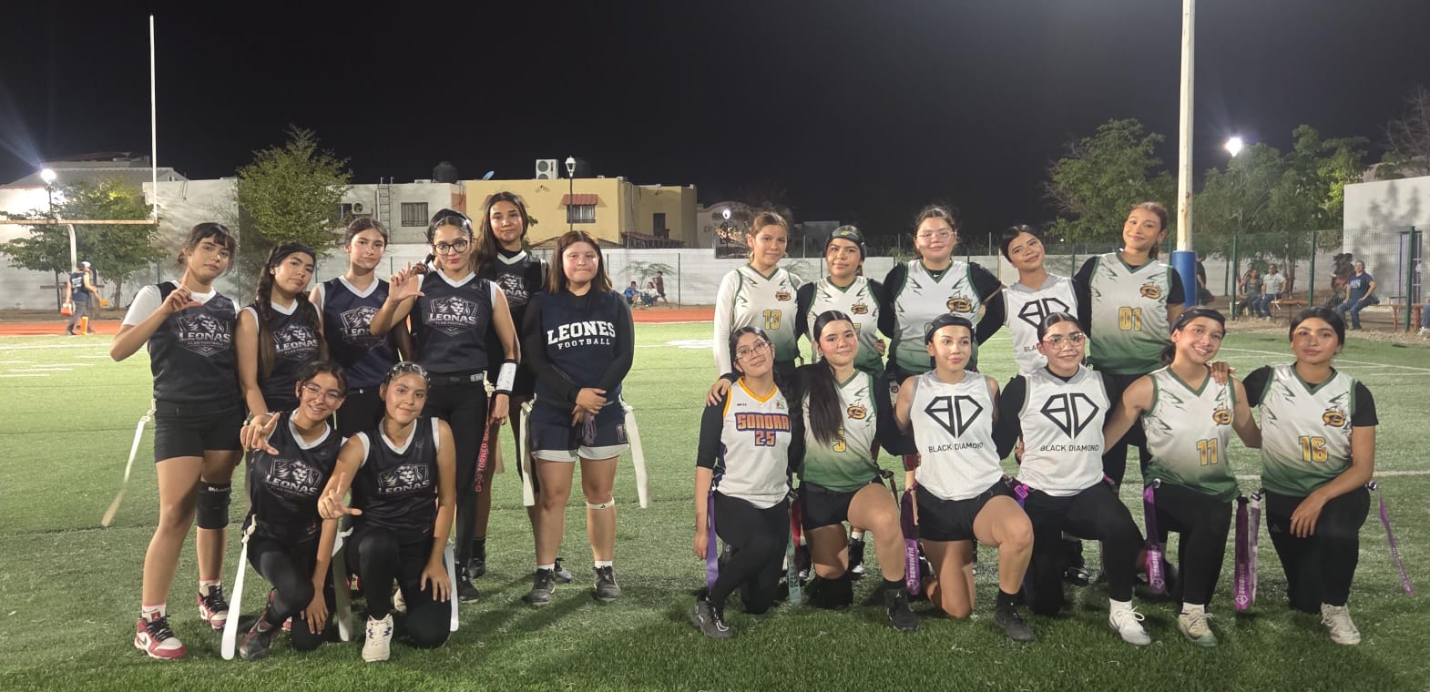 Leonas flag vs GUERREROS
